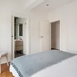 Guestready - Modern Flat Near Estrela Garden Лісабон