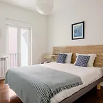 Апартаменти Guestready - Modern Flat Near Estrela Garden Лісабон